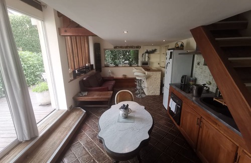Precy-sur-Oise Apartamento | A 25 mm de Paris, Petite Maison Individuelle Avec Piscine Chauffée et Privée