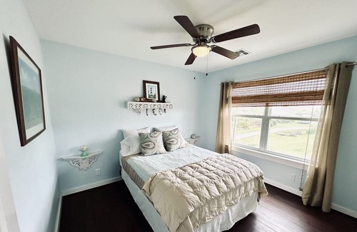 Long Mott Casa | The Driftwood in Seadrift