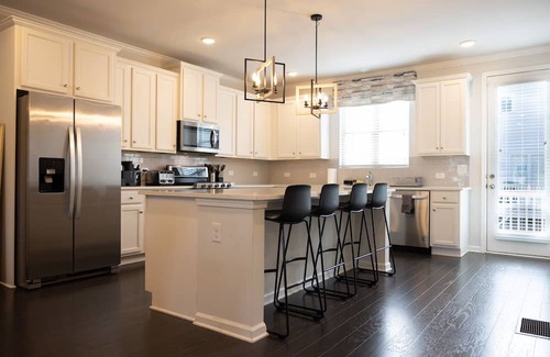 Doraville Casa | Luxury Home with Pool, Security, and Updated Appliances