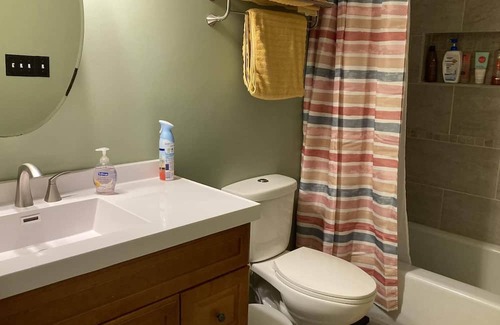 Ellettsville Casa | Charming 3-bedroom house in Ellettsville w/ Fiber internet & backyard fire pit