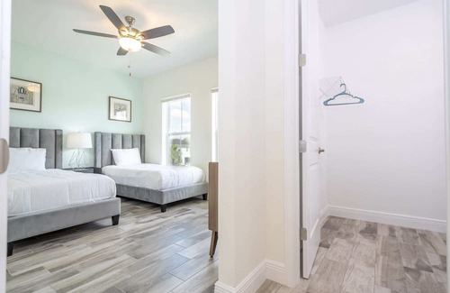 West Kissimmee Casa | Margaritaville! Villa For The Whole Family!