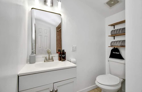 Windwood Apartamento | Cozy1-BR MiniStudio: QueenBd+Coffee+Amenities