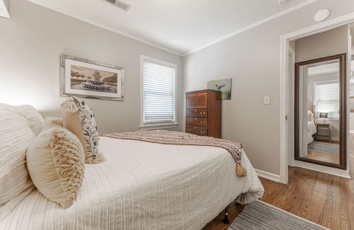 Old Village Casa | 3 BR with private pool close to beaches