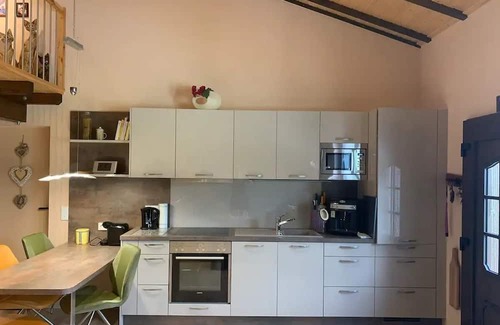 Neustadt Apartamento | Ferienwohnung in Grüner Idylle