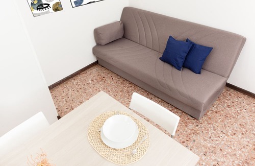 Guastalla Apartamento | Picasso House - Historic Center /M3