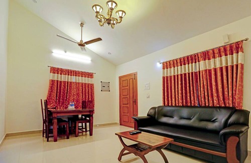 Yercaud Hotel | Palette - Coastal Grand Anglo French