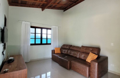 Canto do Mar Casa | A Casa de Praia, 2 Quartos, ate 7 Hóspedes com Piscina, Aconchegante e Segura