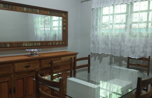 Canto do Mar Casa | A Casa de Praia, 2 Quartos, ate 7 Hóspedes com Piscina, Aconchegante e Segura