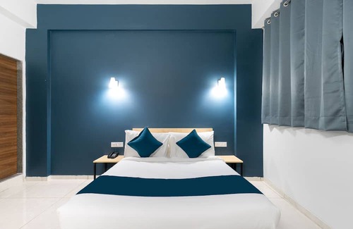 Champapet Casa | Super OYO Townhouse RCC Majestic 397