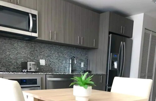 Doral Apartamento | Brand New Studio Great location