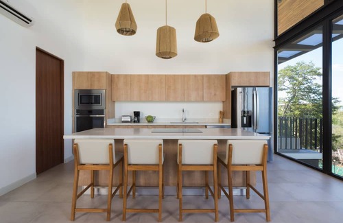 Tamarindo Casa | Spacious 4bedroom with spectacular view in gated community