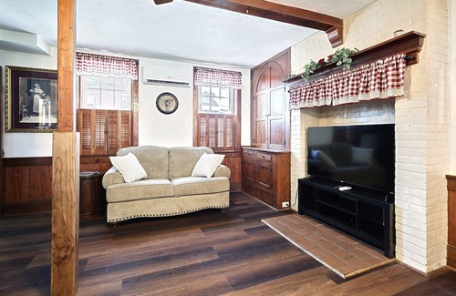 New Oxford Apartamento | Historic Barker House 2 near Gettysburg