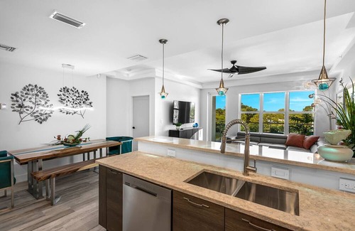 Merritt Island Condominio | Waterfront Officer's Quarters