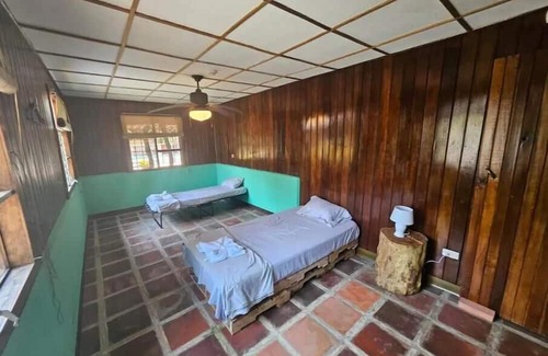 Esparza Otro | "Villa Pochote" 3B and pool for a relaxing getaway.
