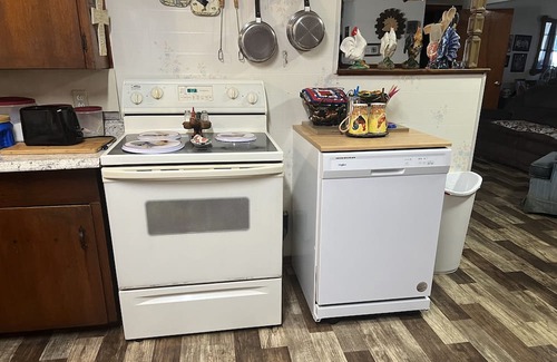 Greenville Casa | House for Rent for Eclipse Weekend - Available Thursday - Tuesday