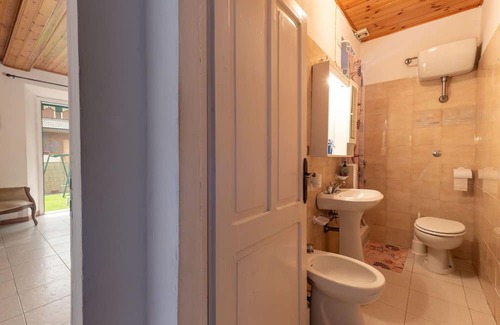 Sassofortino Casa | Wonderful villa for 4 people with TV, patio and pets allowed