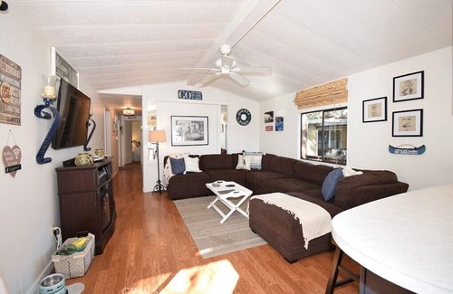 Kelseyville Casa | Stay on the Lake! Private Boat Launch and boat slip Three Bedroom One bathroom