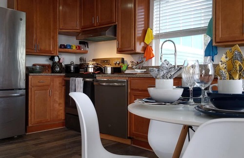 Silverdale Apartamento | Quaint Apartment Offering Panoramic Water Views