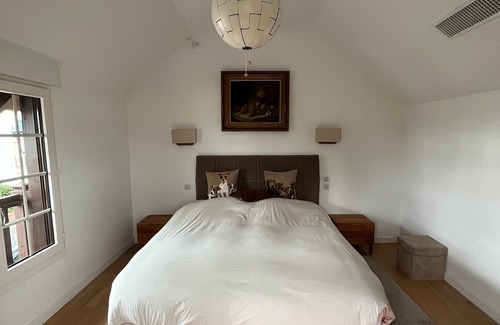 Ville-d'Avray Villa | Vrbo Property