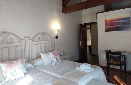 Sotillo del Rincon Casa | El Valle Hotel Tiene Mucho Encanto en una de las Zonas más Bonitas de Soria
