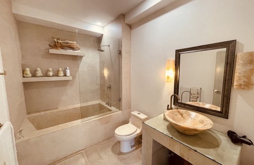 Benito Juárez Casa | Casa Grande in the Romantic Zone