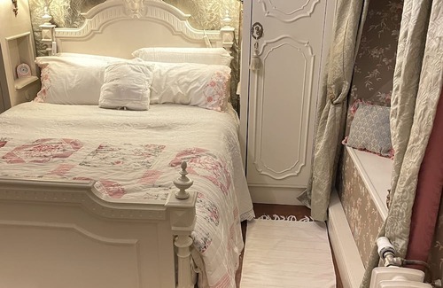 Nueil-sur-Layon Cama Y Desayuno | Chambre de Charme Dans un Jardin de 1500m2