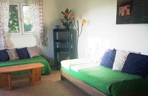 Douliana Apartamento | Homerez - Nice apartement 2 km away from the beach for 4 ppl. with shared pool