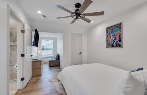 Tulane - Gravier Casa | Mid-City Sanctuary in NOLA: 3BR, 2BA NOLA Haven - Experience Jazz Culture