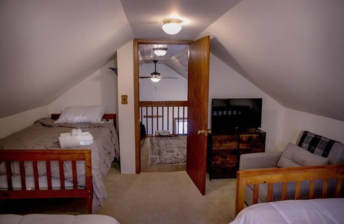 Bradford Casa | Wagner Road Retreat-Lamoka Lake