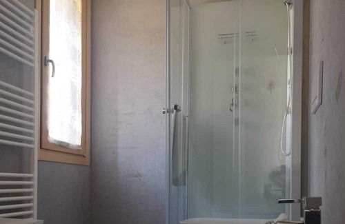 Olgiate Comasco Casa | Alloggio con Ingresso Indipendente, Cucina, Salotto, a 20 Min.da Como