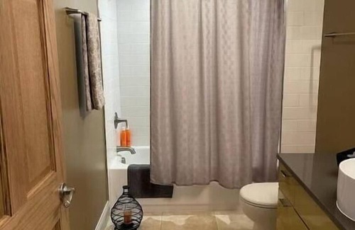Acme Condominio | condo D on the spruce golf course