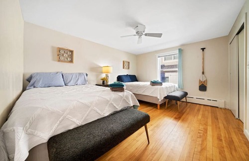 Pine Point Casa | Seaside Serenity: Charming 2BR Escape | Parking