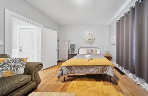 Highland Square Apartamento | Highland Square Apartment