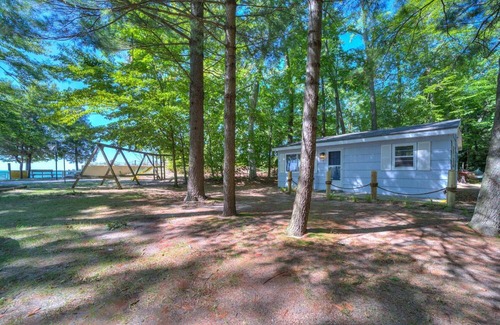 Muskegon Casa | Cottage Retreat Scenic Drive Resort 4