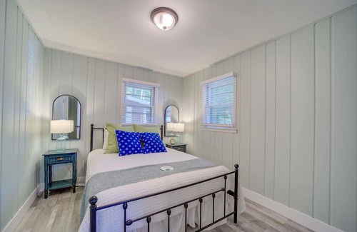 Muskegon Casa | Cottage Retreat Scenic Drive Resort 2