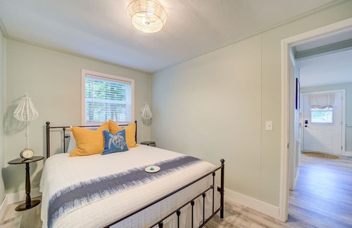 Muskegon Casa | Cottage Retreat Scenic Drive Resort 1