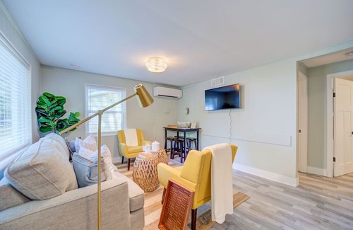 Muskegon Casa | Cottage Retreat Scenic Drive Resort 1