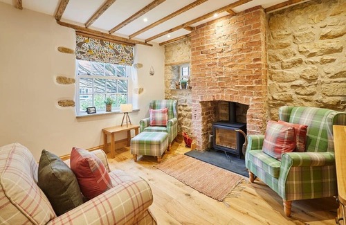 Pickering Casa | Host & Stay | Badger Cottage