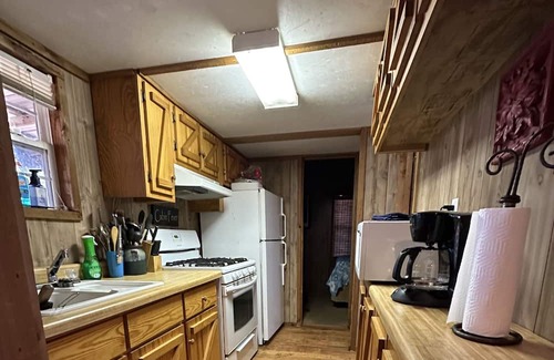 Dover Cabina | NEW LISTING! Private Cabin with Big Piney Creek frontage!