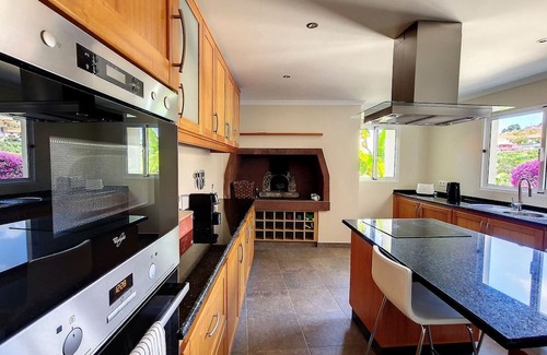 Arco da Calheta Casa | Bohome Nest by LovelyStay