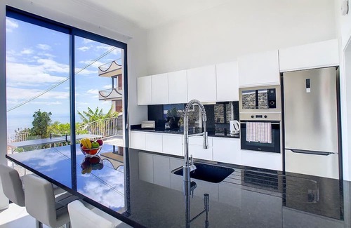 Estrela da Calheta Casa | Casa das Flores by LovelyStay