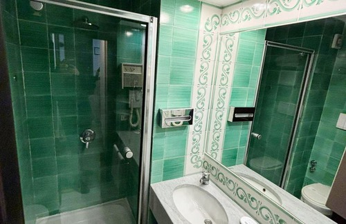 Chiesa Nuova Casa | Stanza Familiare in Hotel del Centro di Positano