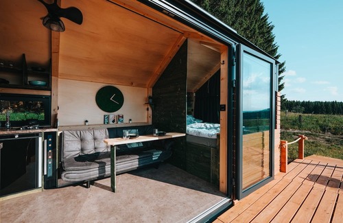 Hennstedt Casa | Gästehaus Weitblick in Linden bei Heide, Zwischen Nord- und Ostsee