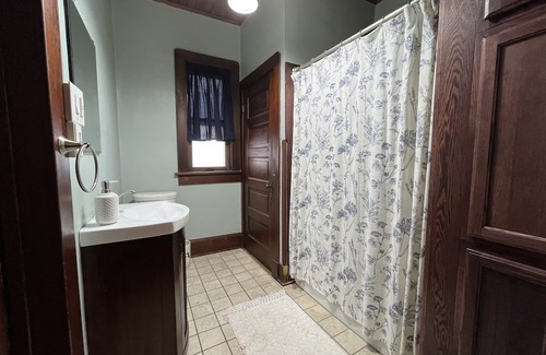 Hannibal Casa | Gypsum Hill- Historic Downtown Hannibal Missouri
