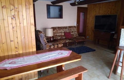 Chambon-sur-Lac Apartamento | La Pause de Voissières Offre Famille