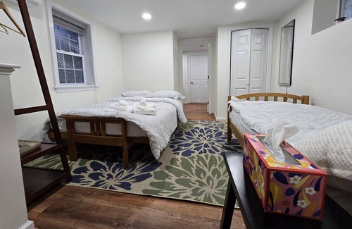 Mid-Cambridge Casa | Harvard Square Garden apartment w/ parking and laundry sleeps 4.
