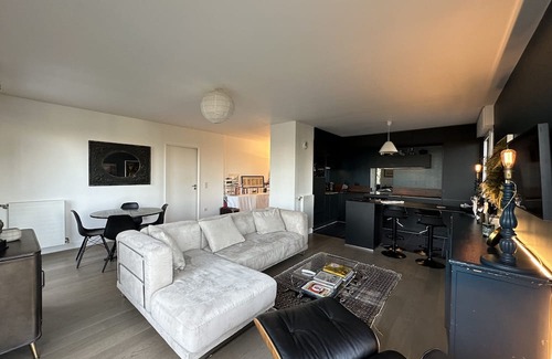 Meudon Apartamento | Luxury apartment with TERRACE and view of Paris EIFFEL TOWER, calm and greenery