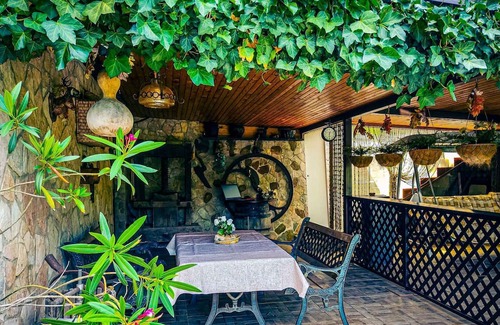 Srednje Grcevje Casa | Holiday home peaceful surroundings