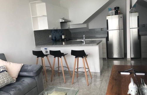 Magdalena del Mar Apartamento | Albano Accommodation: Apartment With sea View & Pool Near Miraflores & Airport