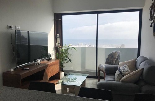 Magdalena del Mar Apartamento | Albano Accommodation: Apartment With sea View & Pool Near Miraflores & Airport
